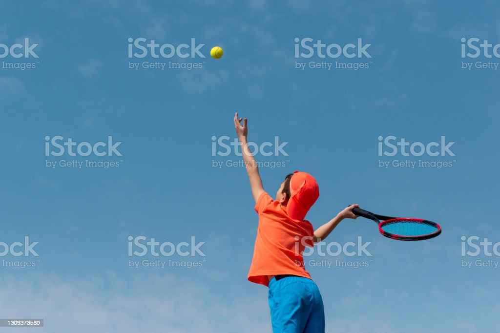 Hoe zou het tennisspel zijn zonder ballenjongens?